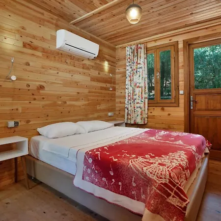 卡巴克查卡拉海滩酒店 3*