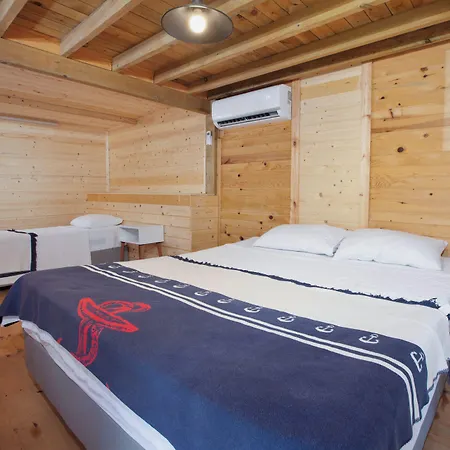 卡巴克查卡拉海滩酒店 法拉尔雅