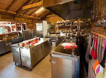 宾馆 卡巴克查卡拉海滩酒店 3*