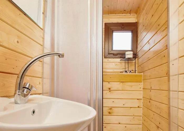 Chakra Kabak Penzion